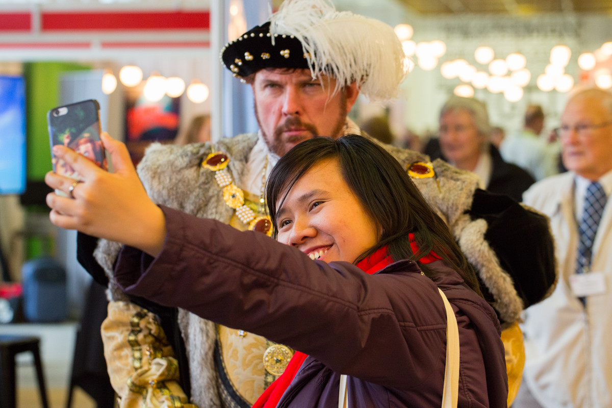 The GO Travel Show always provides fun and entertainment whilst you do business, especially when ‘Black Night Historical’ is involved!